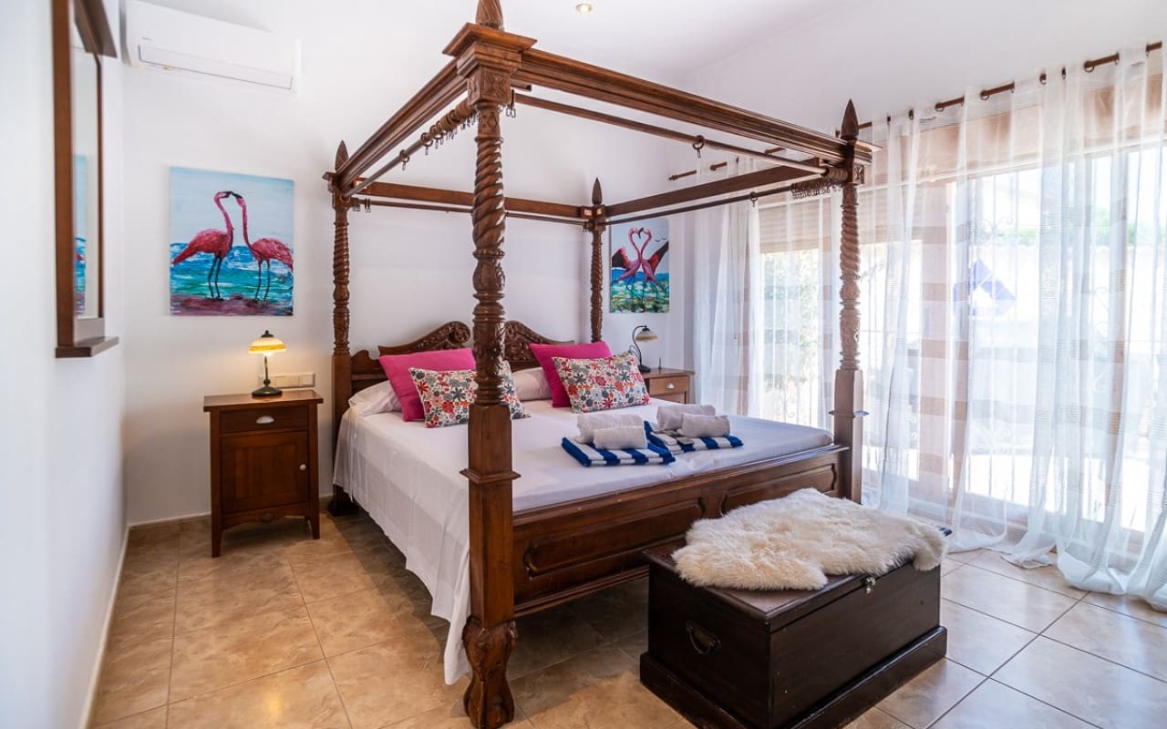 3 camera da letto Villa in vendita in La Siesta con piscina - 535.000 € (Rif: 9185999)