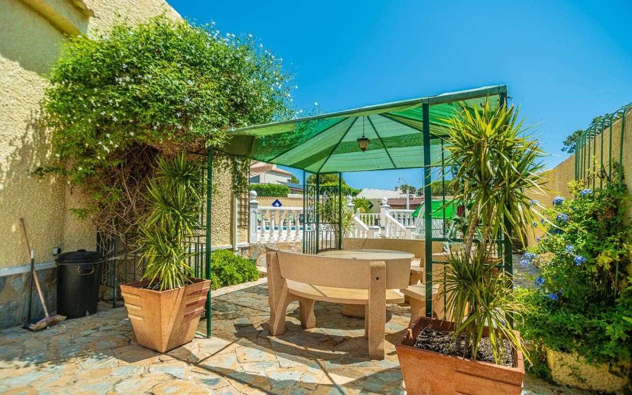 3 camera da letto Villa in vendita in La Siesta con piscina - 535.000 € (Rif: 9185999)