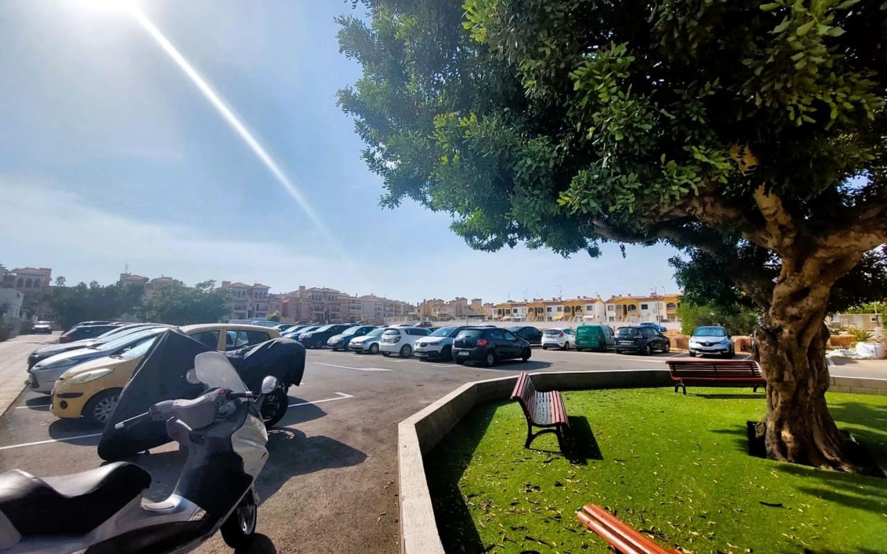 2 soverom Hus til salgs i Playa Flamenca med svømmebasseng - € 147 000 (Ref: 9191749)