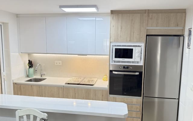 2 makuuhuone Bungalow myytävänä paikassa La Zenia, Orihuela mukana uima-altaan - 229 000 € (Ref: 9191753)