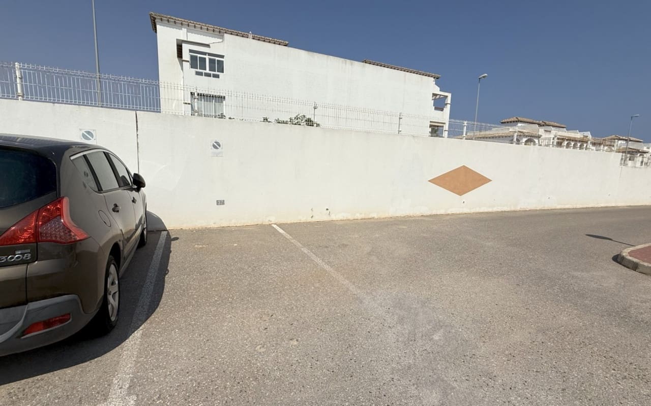 2 soveværelse Bungalow til salg i La Zenia med swimmingpool - € 229.000 (Ref: 9191753)