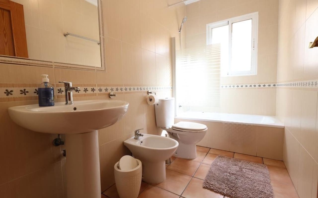 3 sypialnia Willa na sprzedaż w Cabo Roig z basenem - 255 000 € (Ref: 9196953)