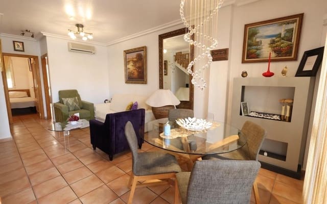 3 makuuhuone Huvila myytävänä paikassa Cabo Roig, Orihuela mukana uima-altaan - 255 000 € (Ref: 9196953)