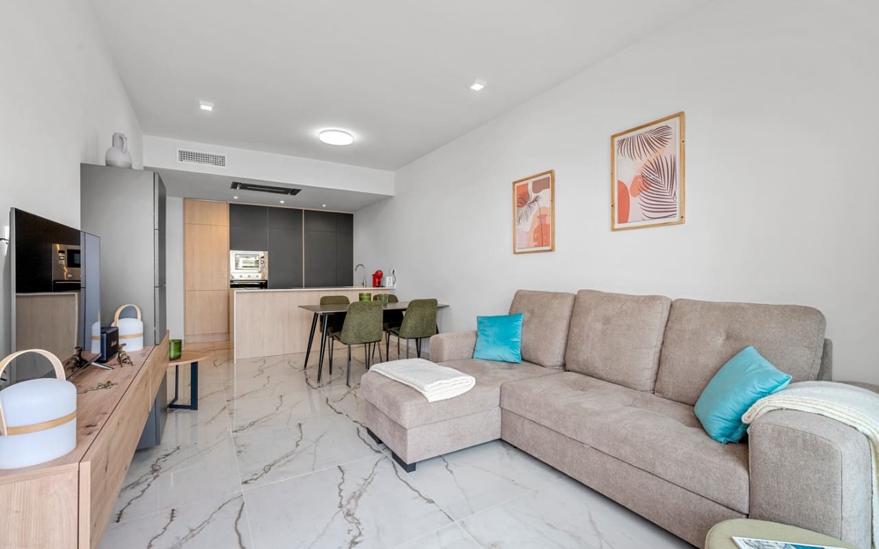 2 Zimmer Apartment zu verkaufen in Los Altos mit Pool - 329.000 € (Ref: 9196960)