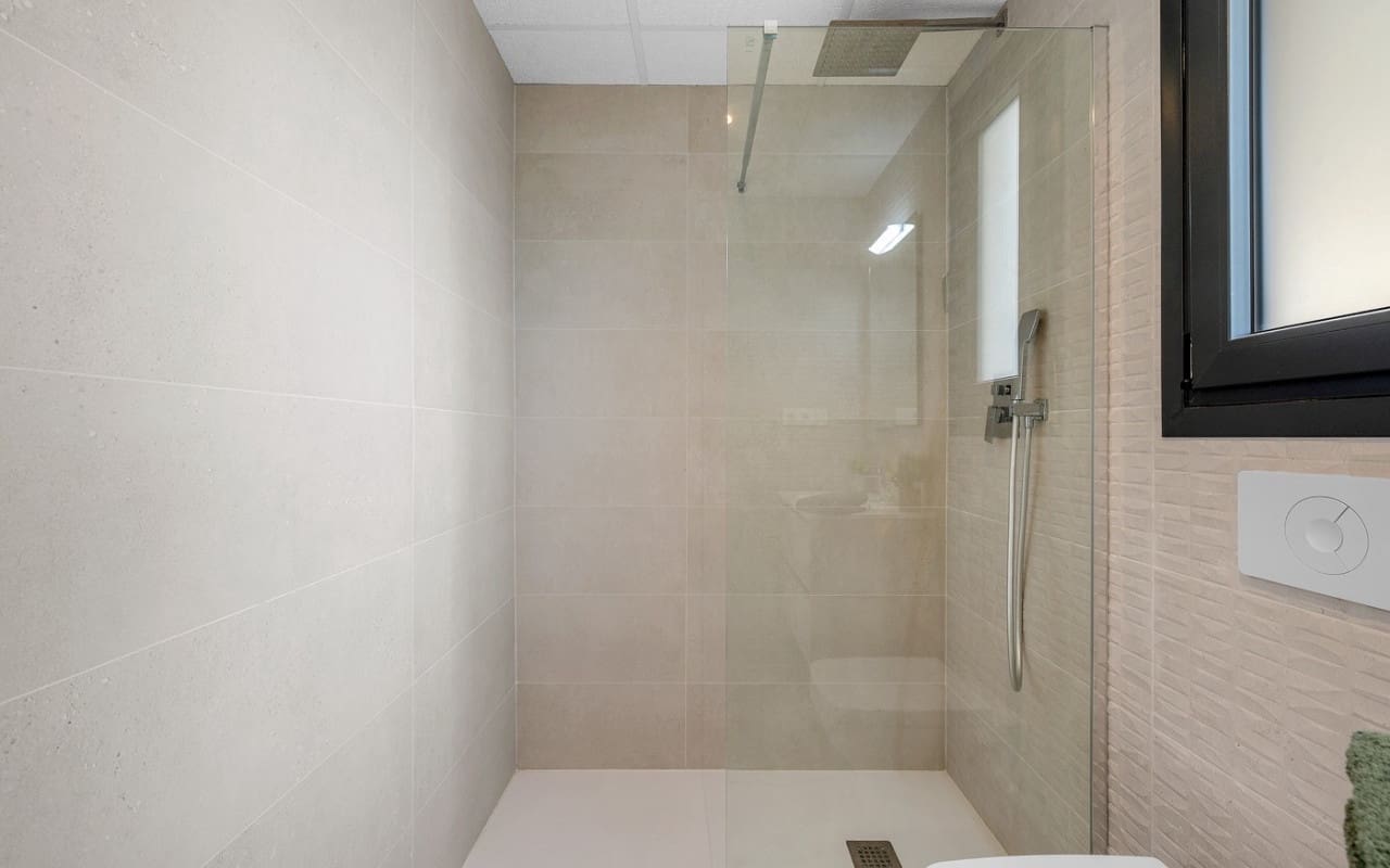 2 Zimmer Apartment zu verkaufen in Los Altos mit Pool - 329.000 € (Ref: 9196960)