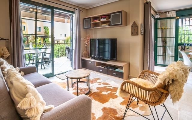 3 soverom Kjedet enebolig til salgs i Los Balcones med svømmebasseng - € 285 000 (Ref: 9199931)