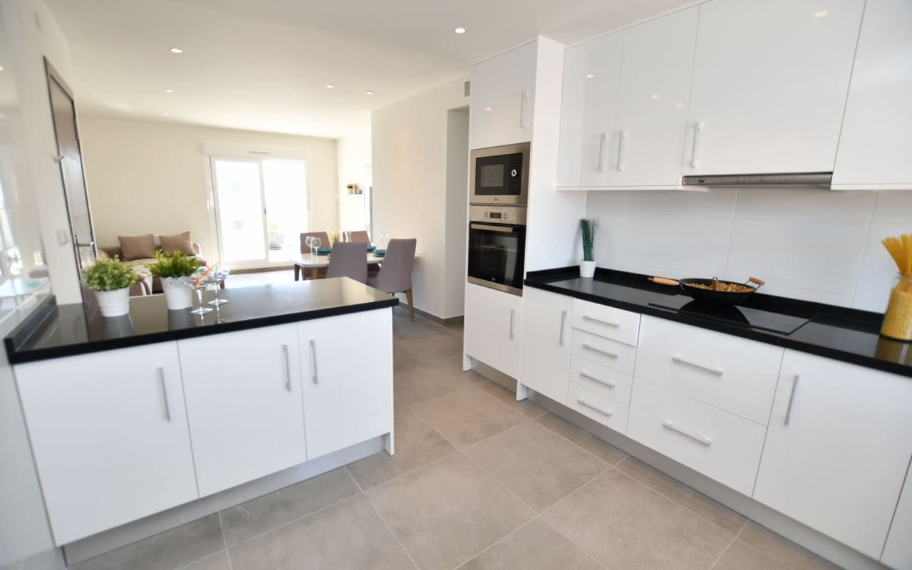 2 makuuhuone Omakotitalo myytävänä paikassa San Miguel de Salinas mukana uima-altaan - 243 800 € (Ref: 9200042)