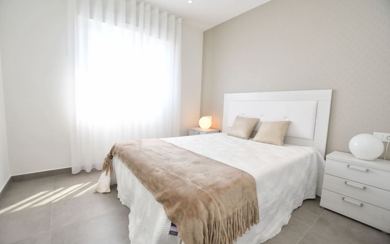 2 makuuhuone Omakotitalo myytävänä paikassa San Miguel de Salinas mukana uima-altaan - 243 800 € (Ref: 9200042)