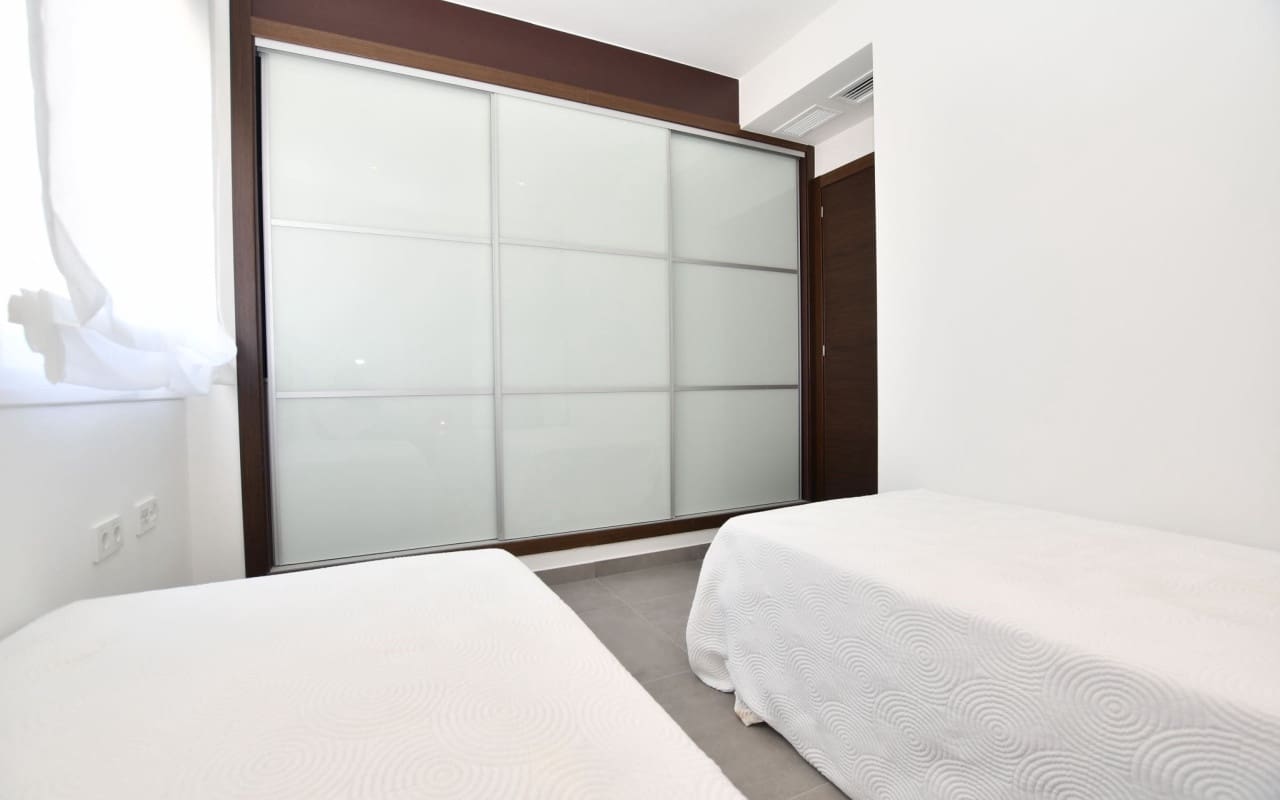 2 slaapkamer Huis te koop in San Miguel de Salinas met zwembad - € 273.800 (Ref: 9200043)