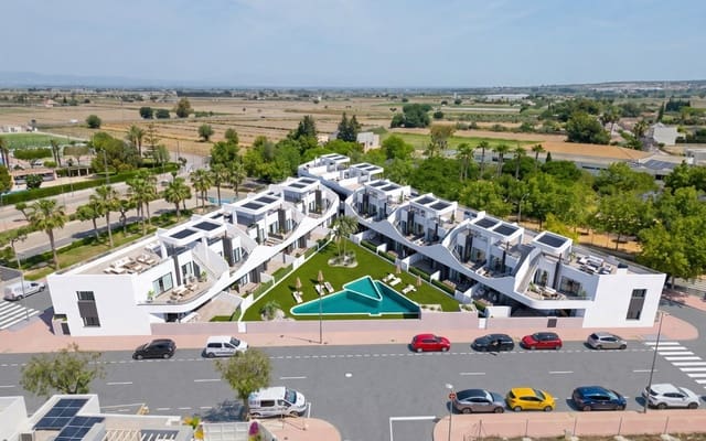 Casa de 3 habitaciones en San Fulgencio en venta con piscina - 316.900 € (Ref: 9200051)