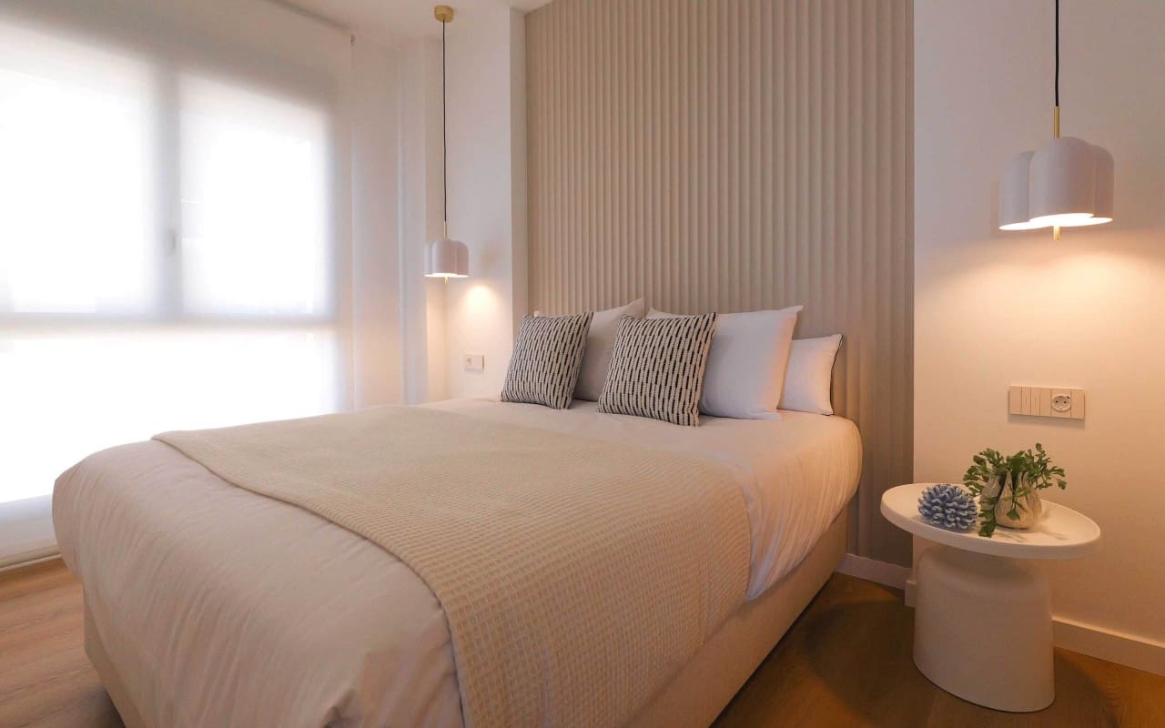 2 slaapkamer Strandappartement te koop in La Manga del Mar Menor met zwembad - € 473.000 (Ref: 9200060)