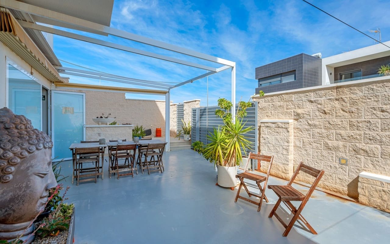 2 Zimmer Villa zu verkaufen in Benijofar mit Pool - 435.000 € (Ref: 9218947)