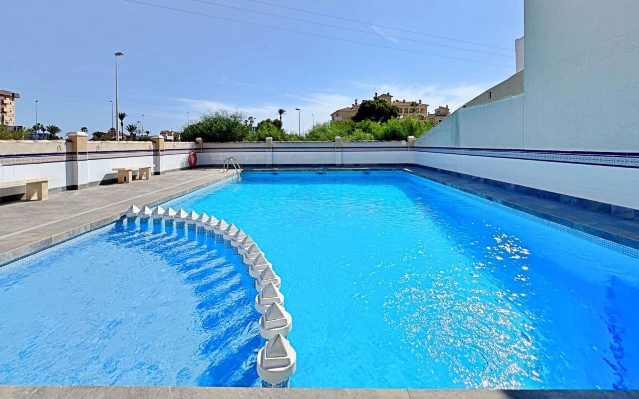 2 soverom Bungalow til salgs i La Zenia - € 225 000 (Ref: 9218951)