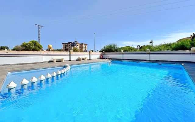 2 soveværelse Bungalow til salg i La Zenia, Orihuela - € 212.900 (Ref: 9218951)