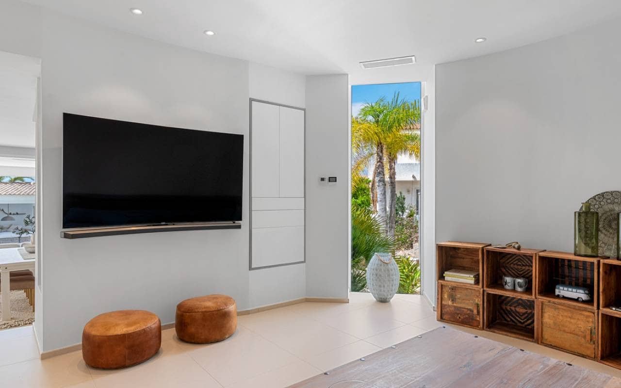 5 quarto Moradia para venda em Ciudad Quesada com piscina - 1 499 999 € (Ref: 9227442)