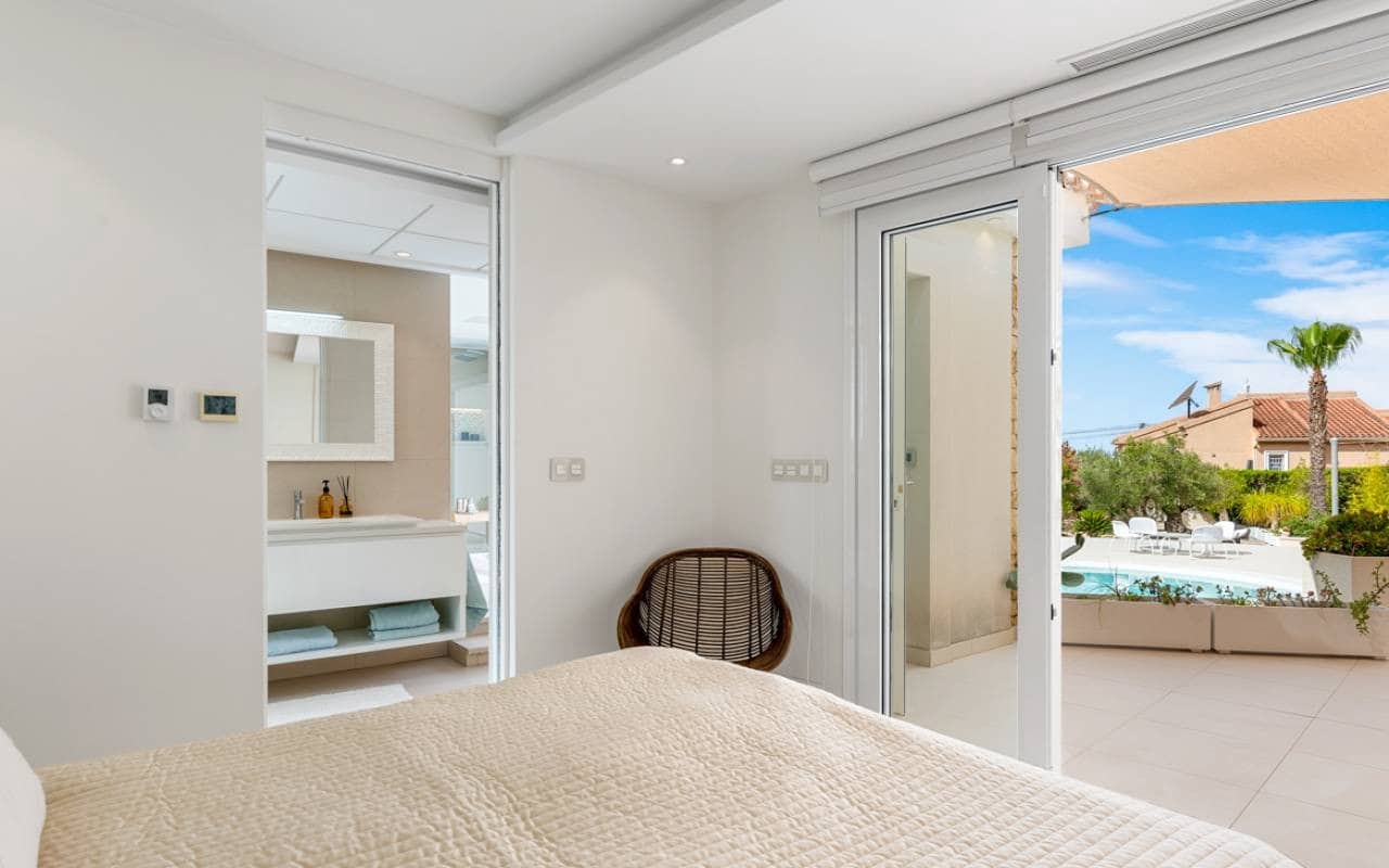 5 quarto Moradia para venda em Ciudad Quesada com piscina - 1 499 999 € (Ref: 9227442)