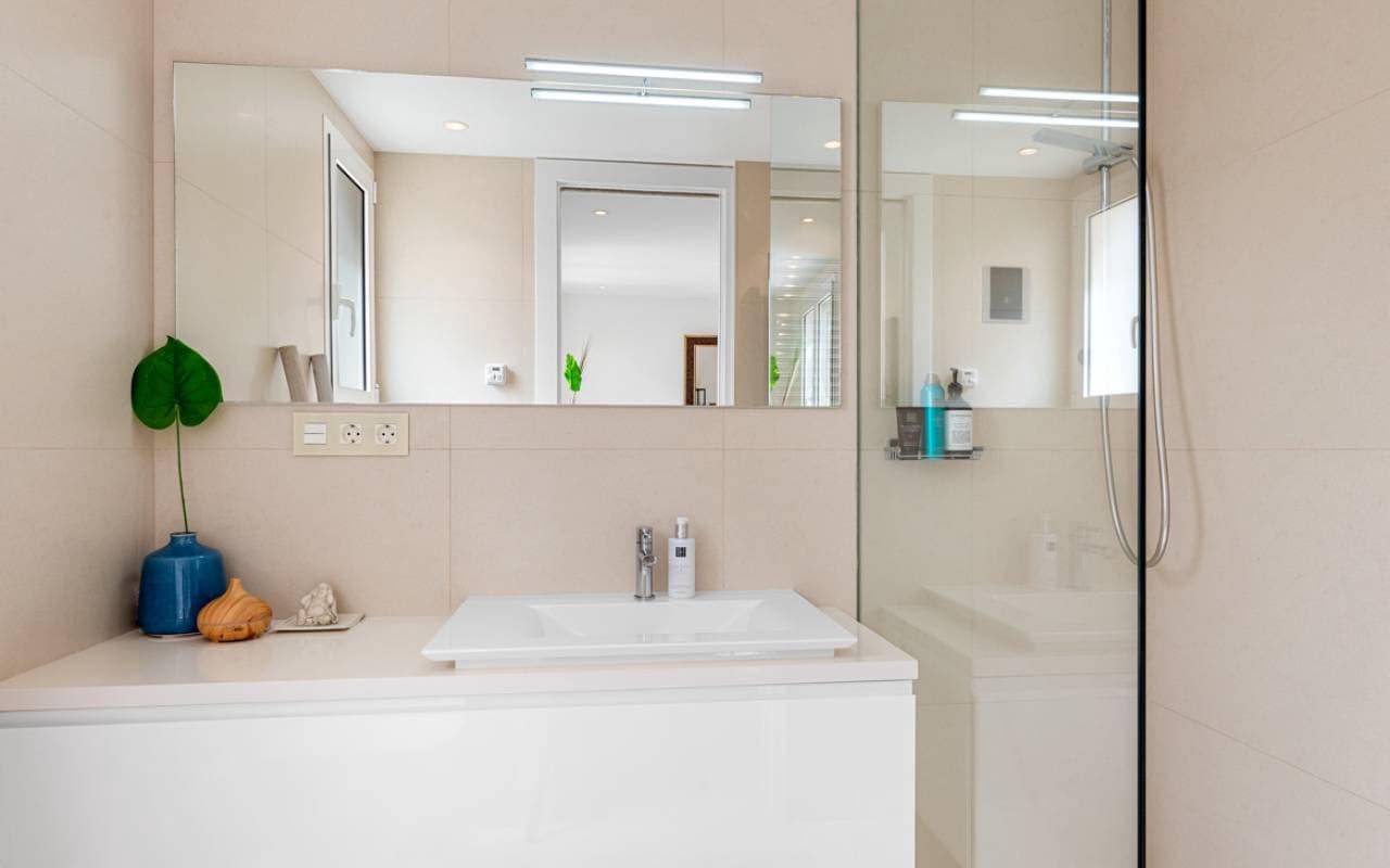 5 quarto Moradia para venda em Ciudad Quesada com piscina - 1 499 999 € (Ref: 9227442)