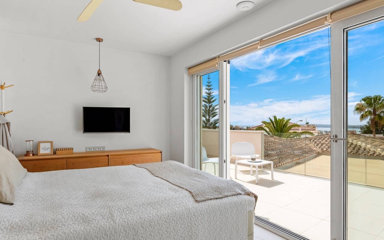 5 quarto Moradia para venda em Ciudad Quesada com piscina - 1 499 999 € (Ref: 9227442)