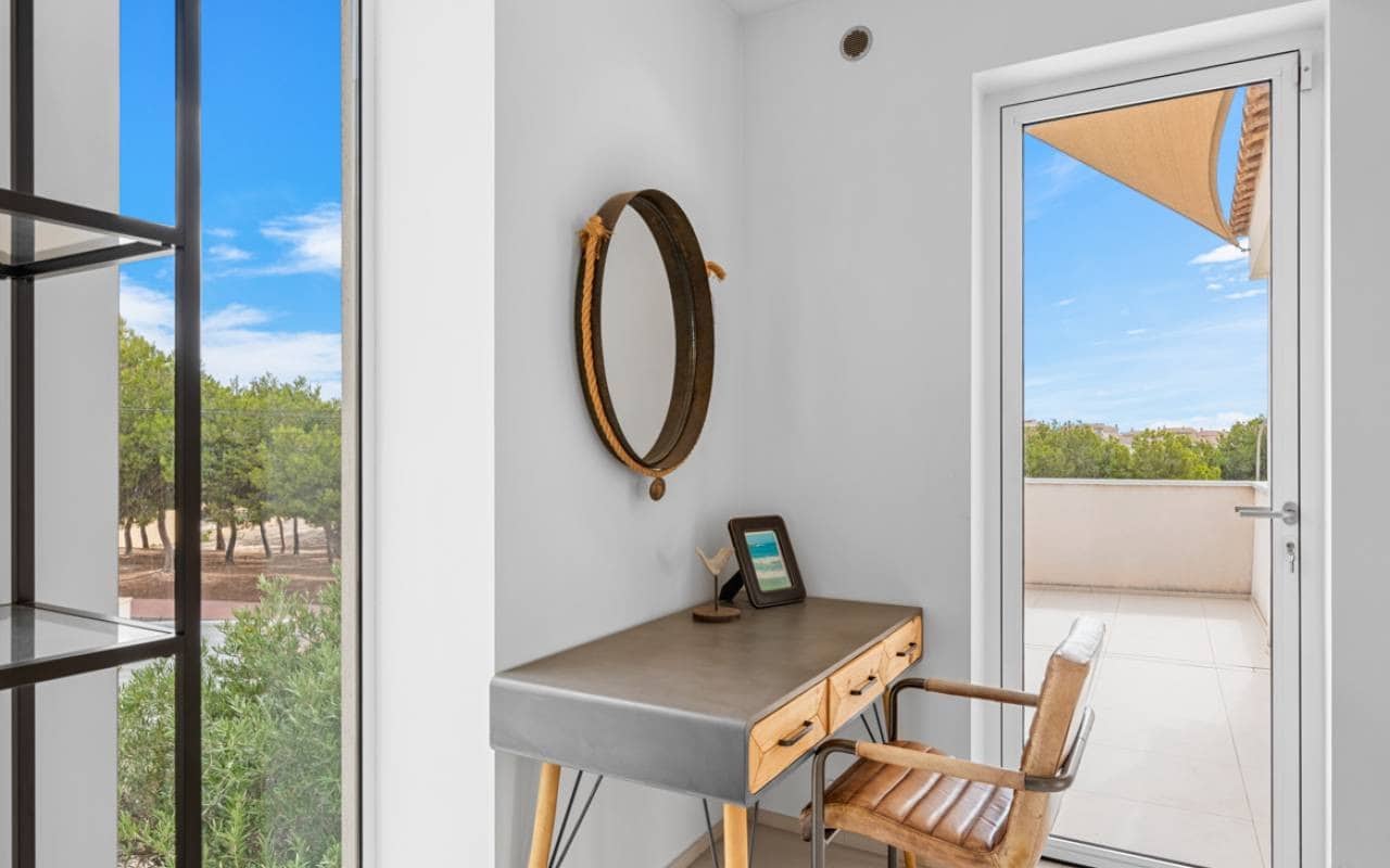 5 quarto Moradia para venda em Ciudad Quesada com piscina - 1 499 999 € (Ref: 9227442)