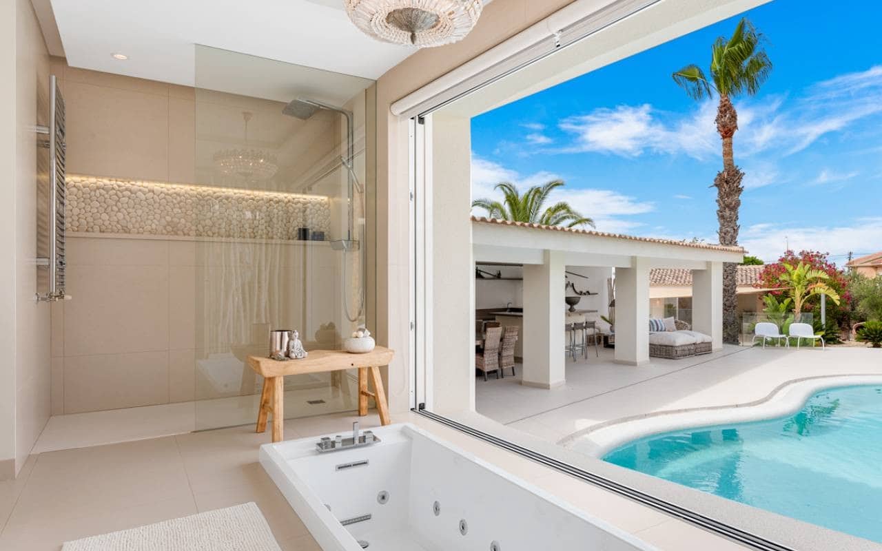 5 quarto Moradia para venda em Ciudad Quesada com piscina - 1 499 999 € (Ref: 9227442)