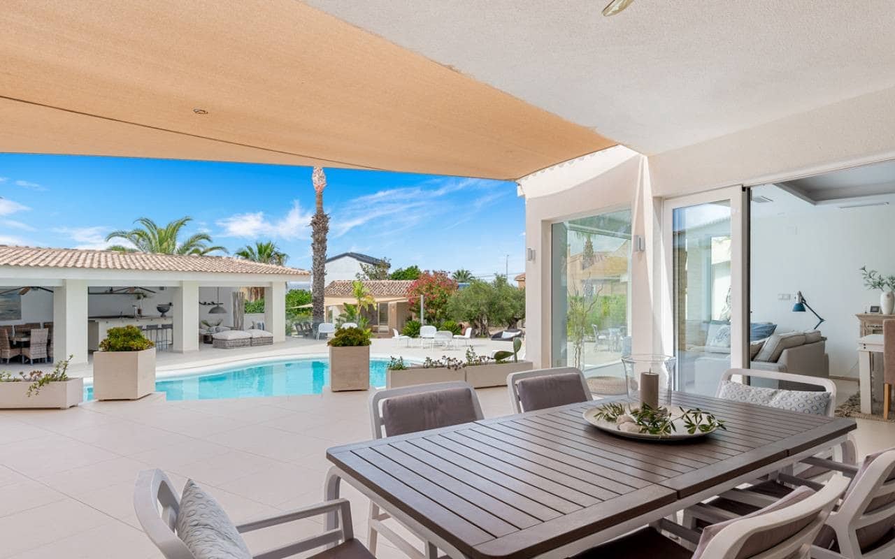 5 quarto Moradia para venda em Ciudad Quesada com piscina - 1 499 999 € (Ref: 9227442)