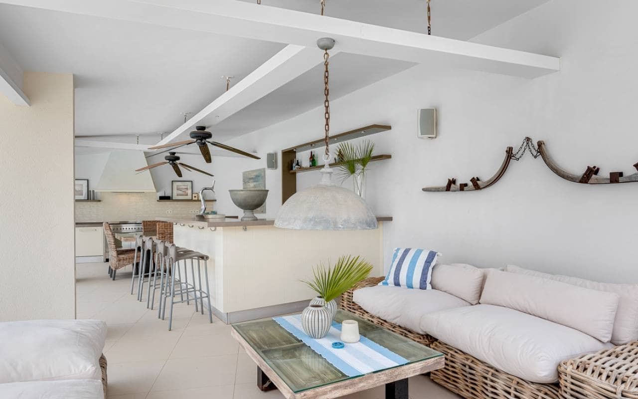 5 quarto Moradia para venda em Ciudad Quesada com piscina - 1 499 999 € (Ref: 9227442)