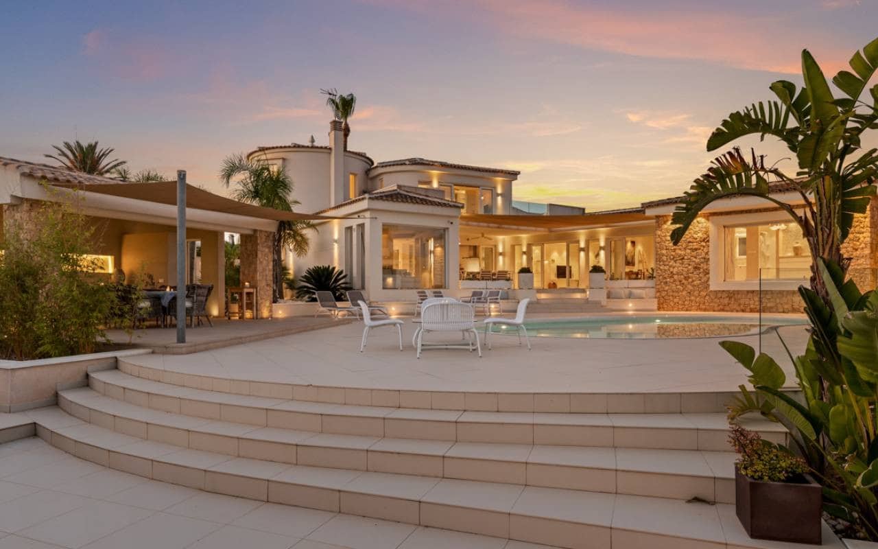 5 quarto Moradia para venda em Ciudad Quesada com piscina - 1 499 999 € (Ref: 9227442)