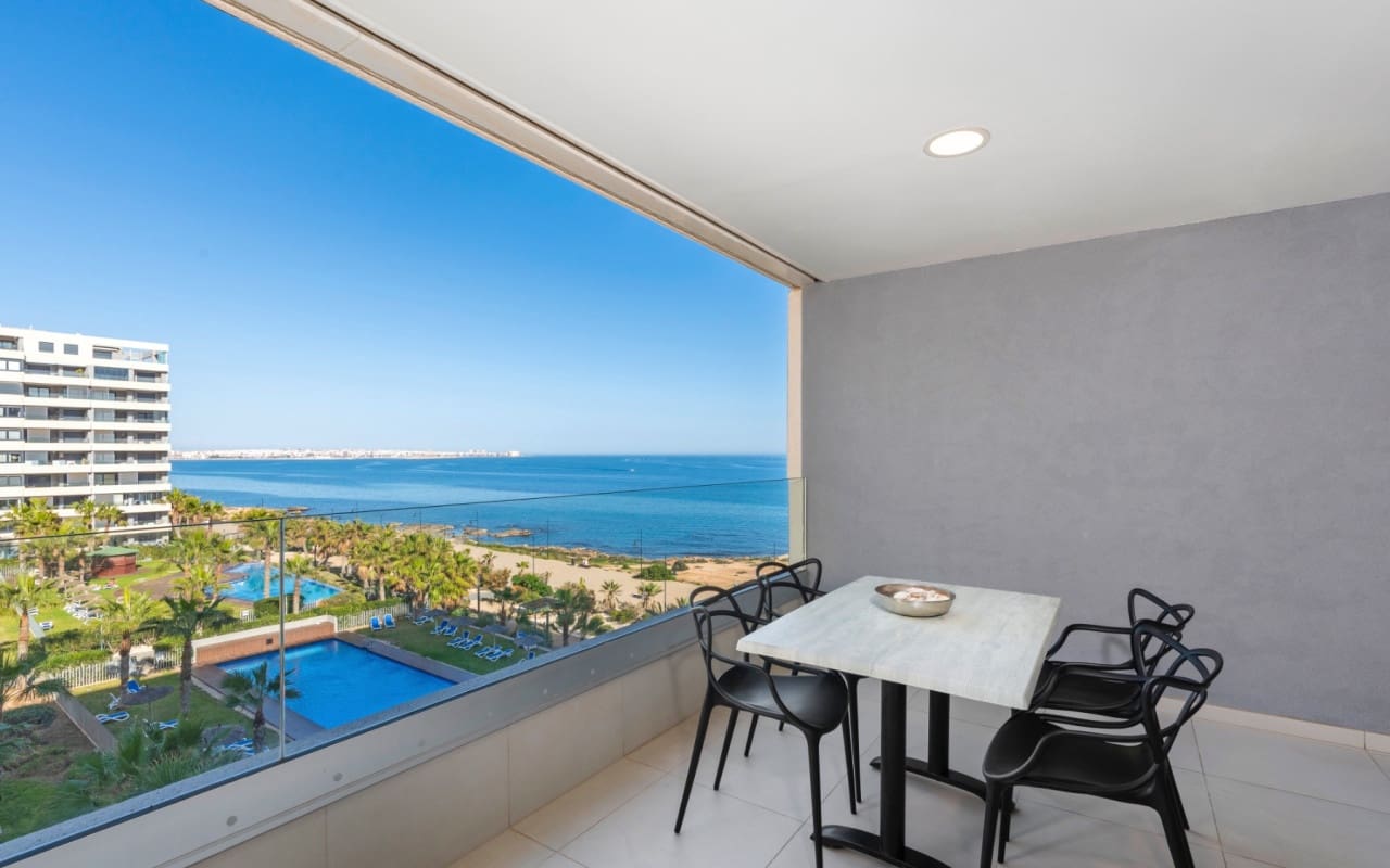 2 slaapkamer Appartement te koop in Orihuela Costa met zwembad - € 479.000 (Ref: 9227447)