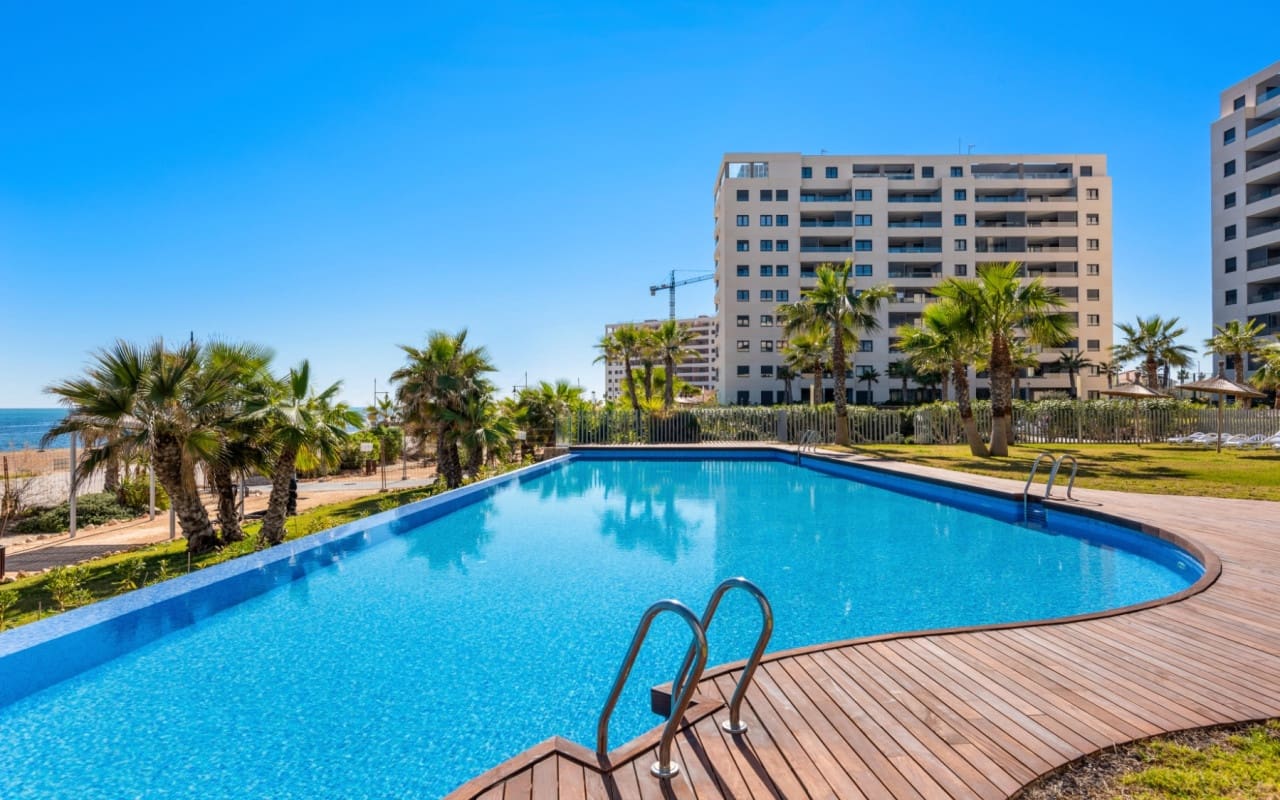 2 slaapkamer Appartement te koop in Orihuela Costa met zwembad - € 479.000 (Ref: 9227447)