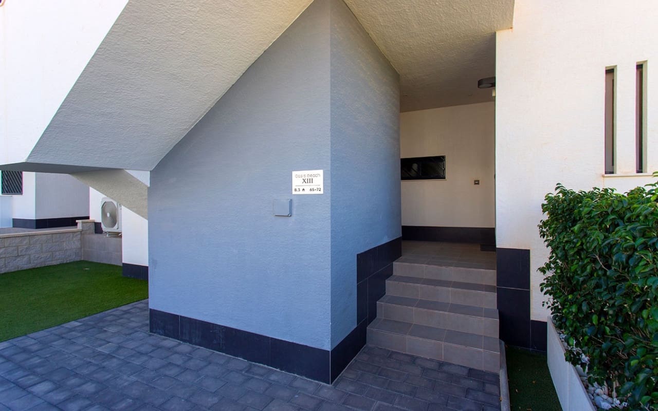 3 slaapkamer Appartement te huur in Alicante stad met zwembad garage - € 950 (Ref: 9263388)