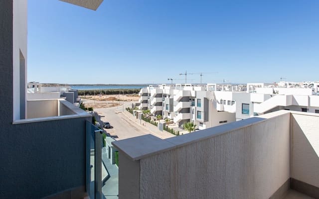 3 slaapkamer Appartement te huur in Alicante stad met zwembad garage - € 950 (Ref: 9263388)