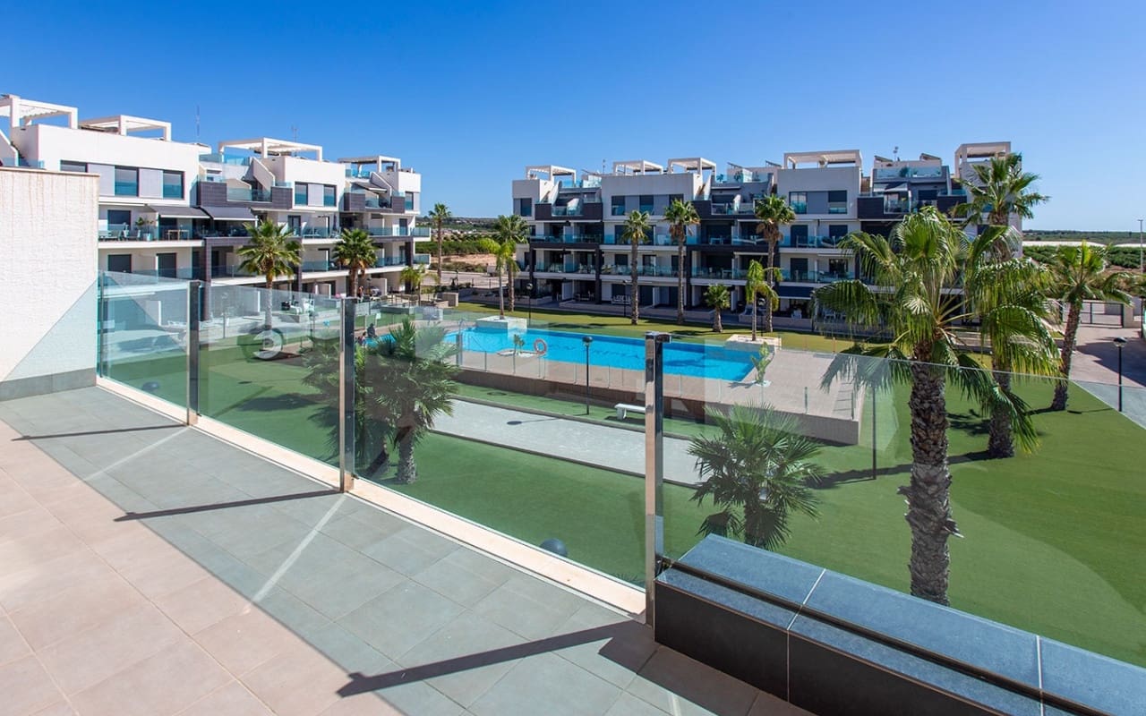 3 slaapkamer Appartement te huur in Alicante stad met zwembad garage - € 950 (Ref: 9263388)