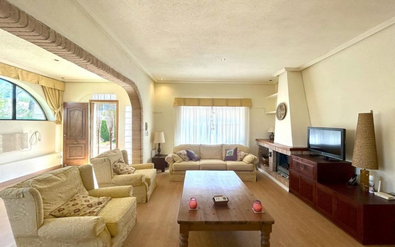 3 soverom Villa til salgs i Cabo Roig med svømmebasseng - € 790 000 (Ref: 9270248)