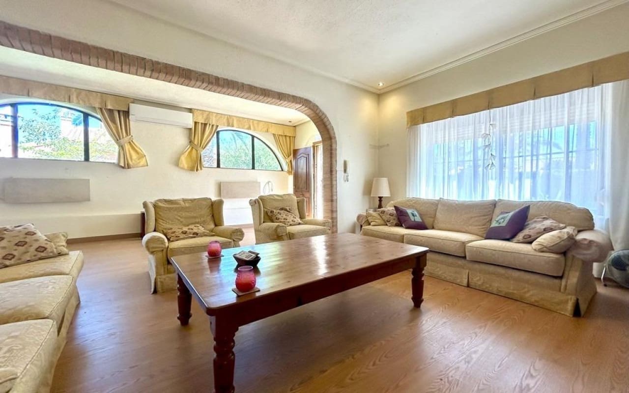 3 soverom Villa til salgs i Cabo Roig med svømmebasseng - € 790 000 (Ref: 9270248)