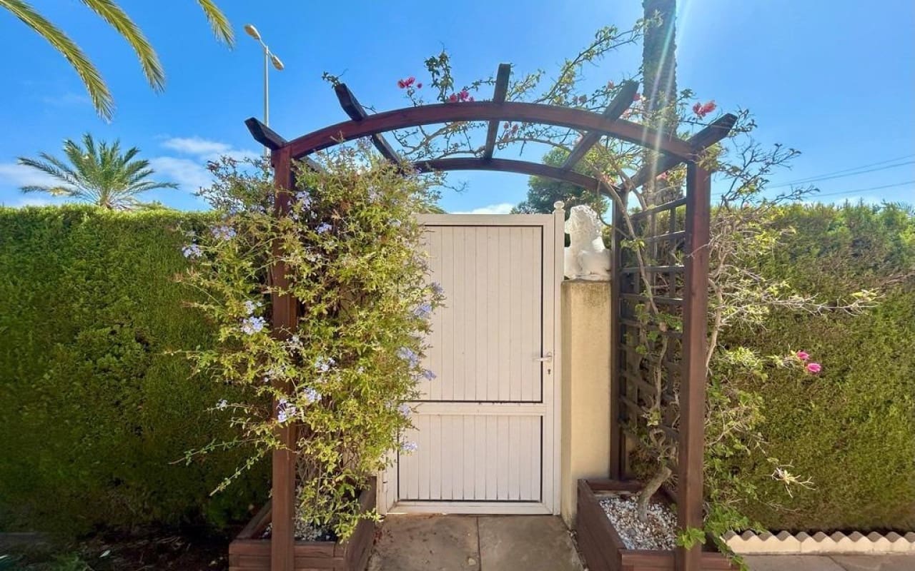 3 soverom Villa til salgs i Cabo Roig med svømmebasseng - € 790 000 (Ref: 9270248)