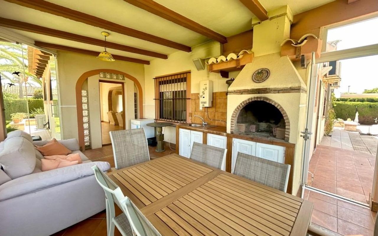 3 soverom Villa til salgs i Cabo Roig med svømmebasseng - € 790 000 (Ref: 9270248)