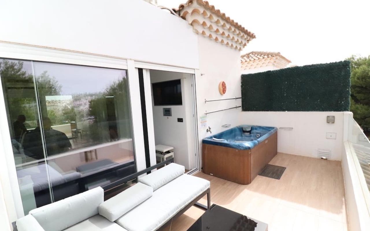 3 camera da letto Villa in vendita in Orihuela Costa con piscina - 460.000 € (Rif: 9270249)
