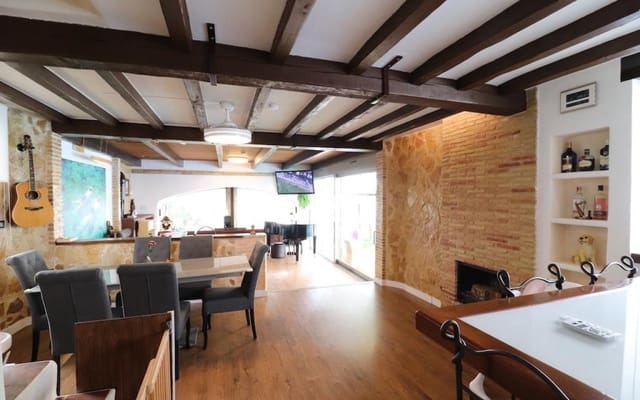 3 camera da letto Villa in vendita in Lomas de Cabo Roig - Los Dolses, Orihuela con piscina - 460.000 € (Rif: 9270249)