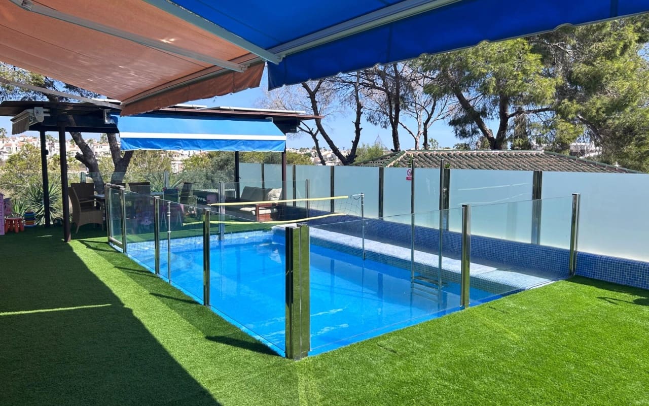 3 camera da letto Villa in vendita in Orihuela Costa con piscina - 460.000 € (Rif: 9270249)