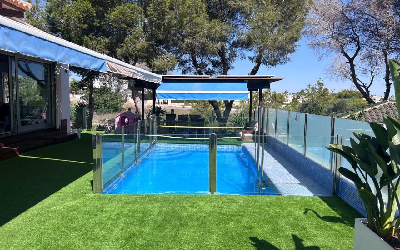 3 camera da letto Villa in vendita in Orihuela Costa con piscina - 460.000 € (Rif: 9270249)