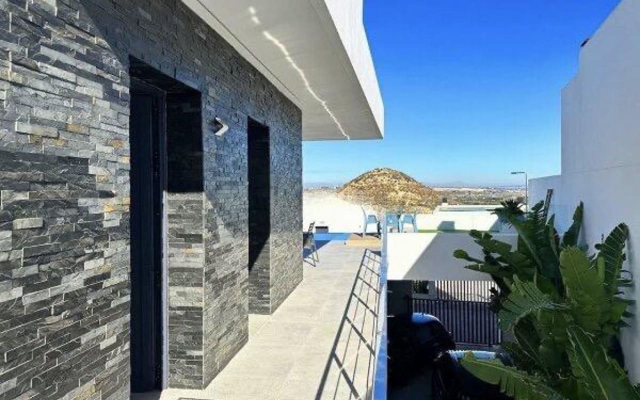 3 camera da letto Villa in vendita in Ciudad Quesada con piscina - 618.000 € (Rif: 9270251)