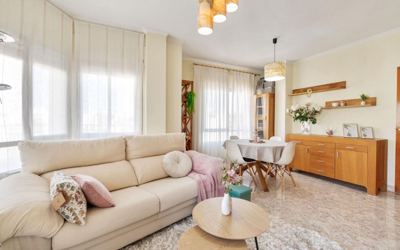 3 sypialnia Apartament na sprzedaż w Torrevieja - 225 000 € (Ref: 9270254)