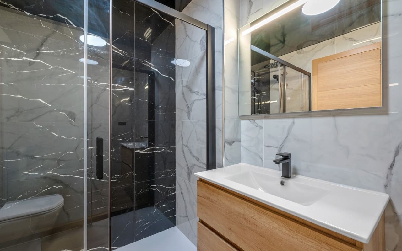 3 Zimmer Apartment zu verkaufen in San Miguel de Salinas mit Pool - 199.000 € (Ref: 9270255)