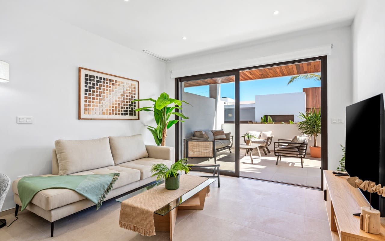 3 soveværelse Villa til salg i Los Alcazares - € 599.000 (Ref: 9273093)