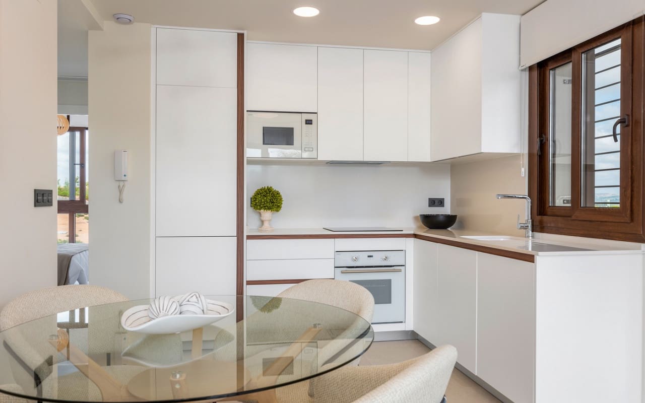 2 slaapkamer Huis te koop in Torrevieja met zwembad - € 285.000 (Ref: 9273103)