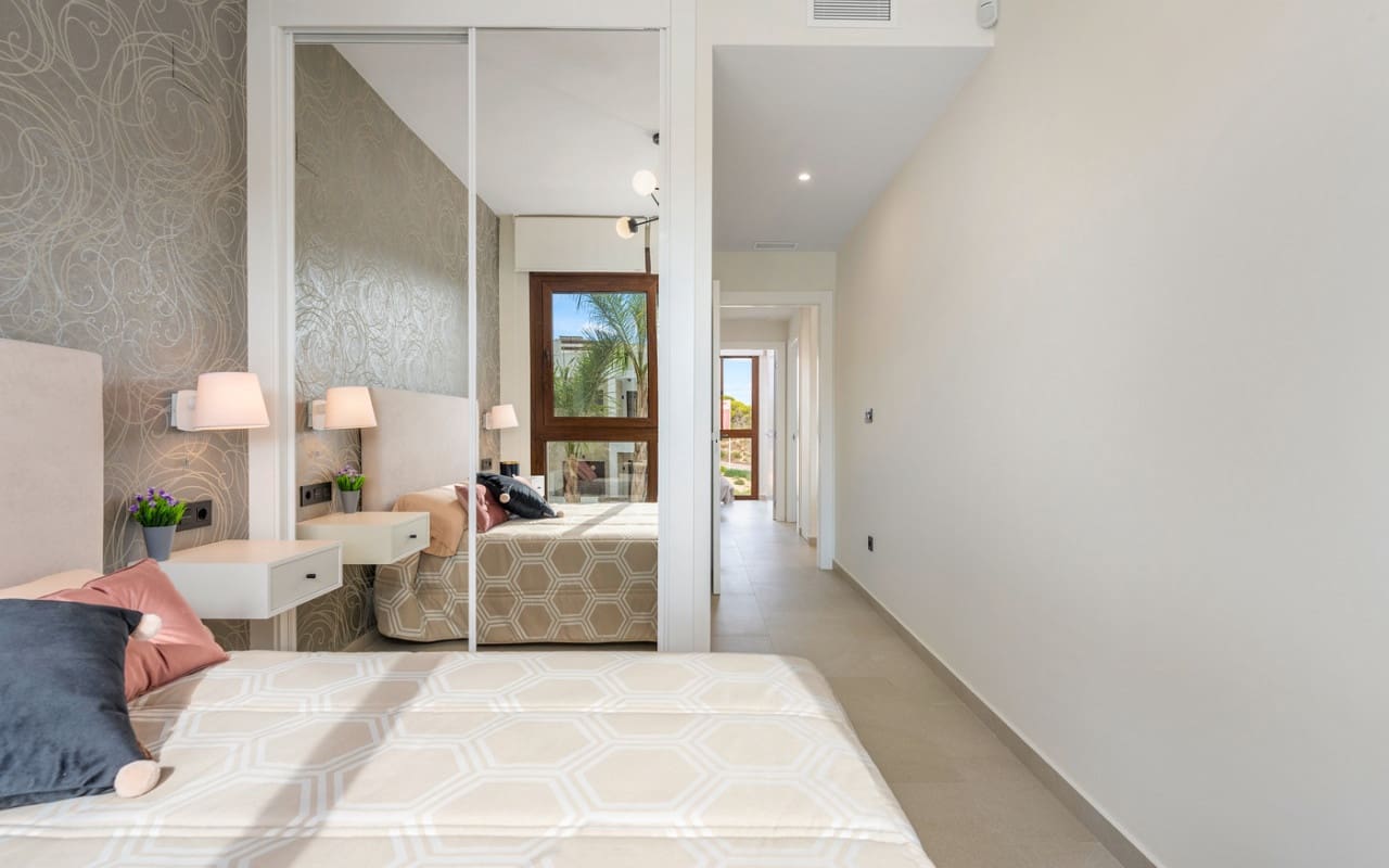 2 slaapkamer Huis te koop in Torrevieja met zwembad - € 285.000 (Ref: 9273103)