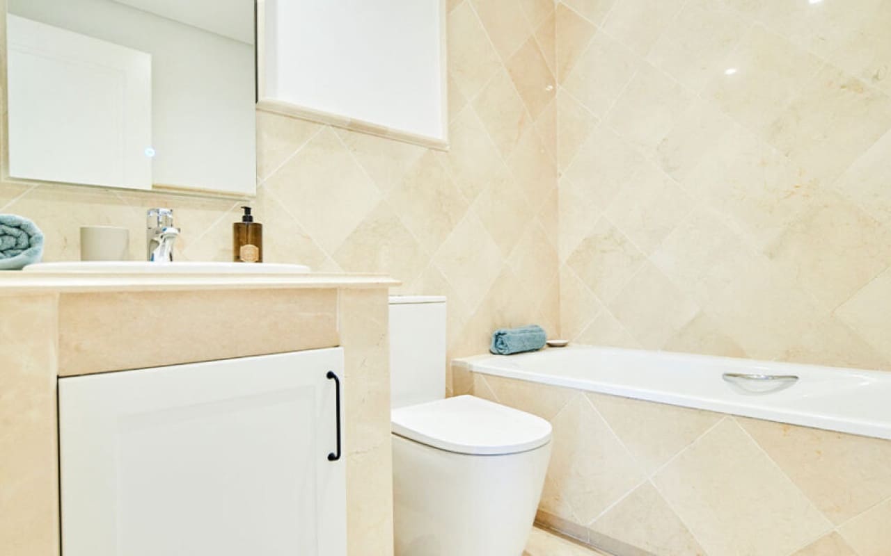 2 soveværelse Lejlighed til salg i Marbella med swimmingpool - € 609.500 (Ref: 9273129)