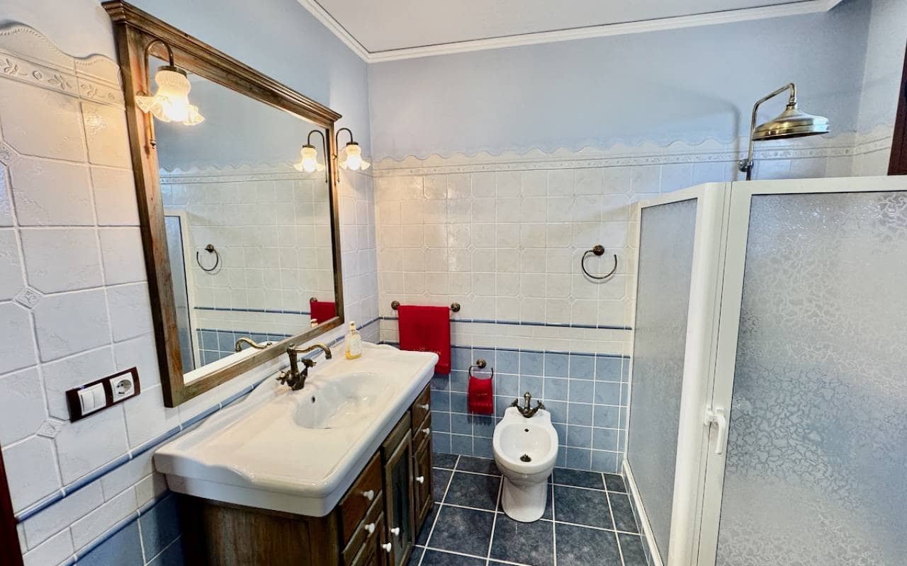 4 bedroom Finca/Country House for sale in Los Montesinos with pool - € 780,000 (Ref: 9282609)