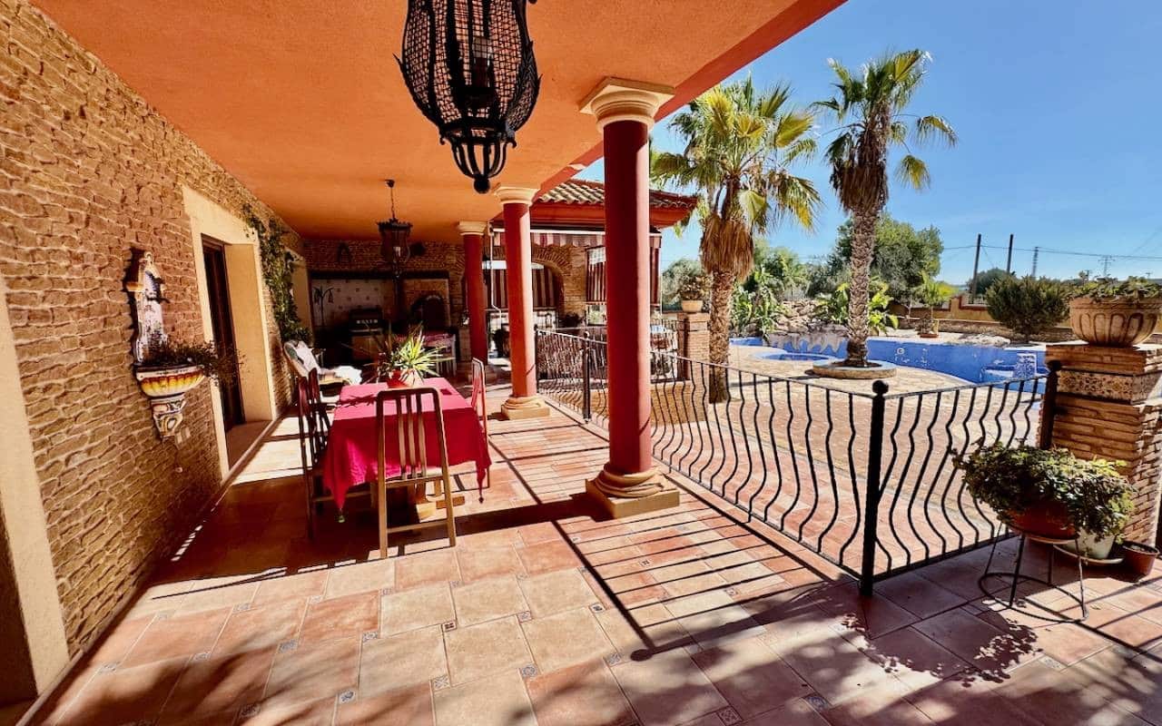 4 bedroom Finca/Country House for sale in Los Montesinos with pool - € 780,000 (Ref: 9282609)