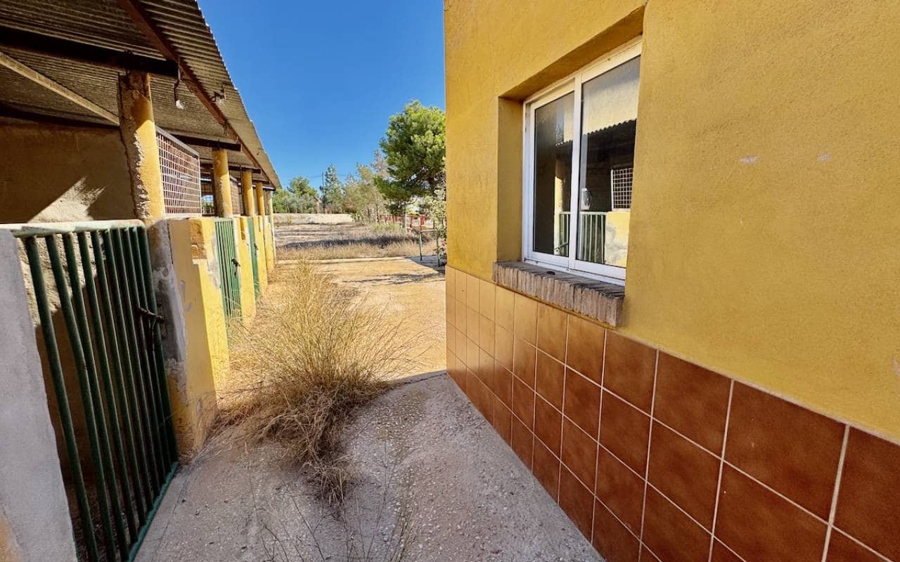 4 bedroom Finca/Country House for sale in Los Montesinos with pool - € 780,000 (Ref: 9282609)